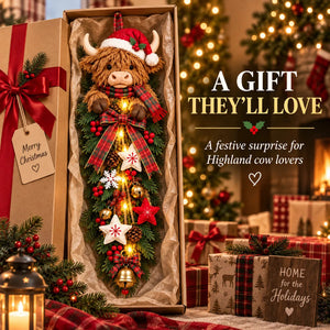 Highland Cow Christmas Door Swag, Farmhouse Style Christmas Wall Hanging Decor