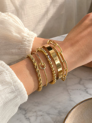 Stainless Steel 5 Pieces Layering Bracelet Set, Twisted Rope, Knot, Bead & Paperclip Chain Stackable Bangles, 18K Gold Plated Waterproof Jewelry Gift for Her
