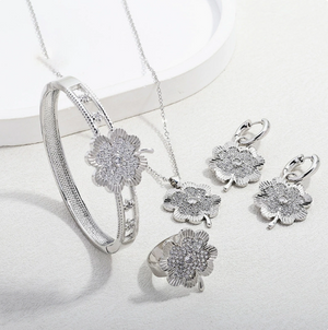 "Lucky Clover Jewelry Collection - 4-Piece Sets | Silver & Gold"